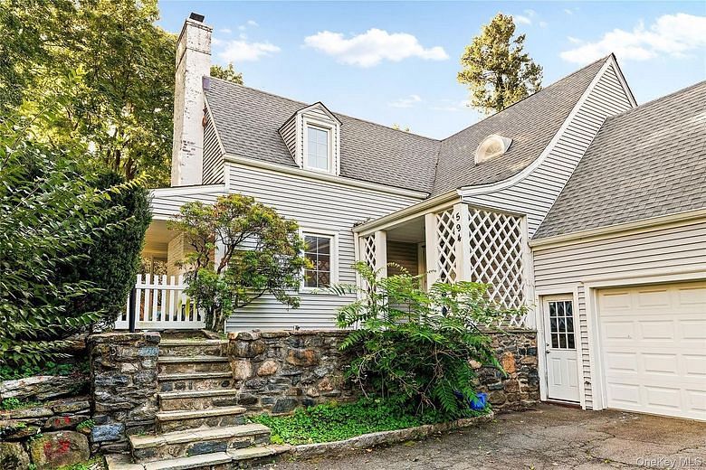 594 Fort Hill Road