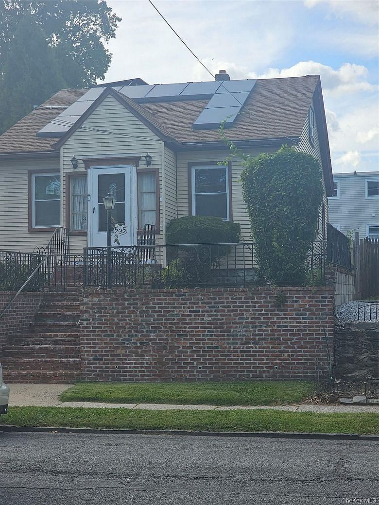 597 Kimball Avenue