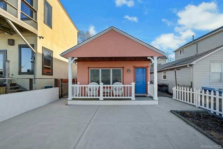 59C Edgewater Park Drive #59C