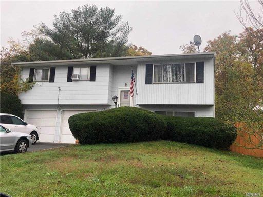 Image 1 of 1 for 48 S Larry Rd in Long Island, Selden, NY, 11784