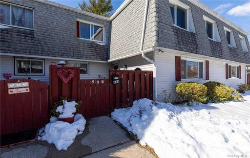 Image 1 of 20 for 278 Feller Drive in Long Island, Central Islip, NY, 11722