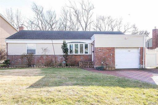Image 1 of 24 for 1769 Harriet Street in Long Island, Elmont, NY, 11003