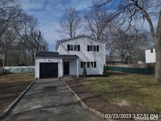 Image 1 of 15 for 7 Southaven Avenue in Long Island, Mastic, NY, 11950