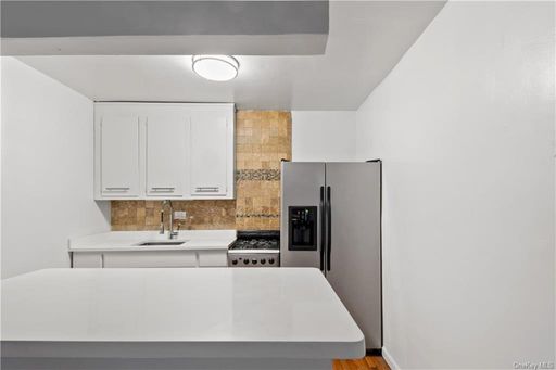 Image 1 of 14 for 3119 Bailey Avenue #5H in Bronx, NY, 10463