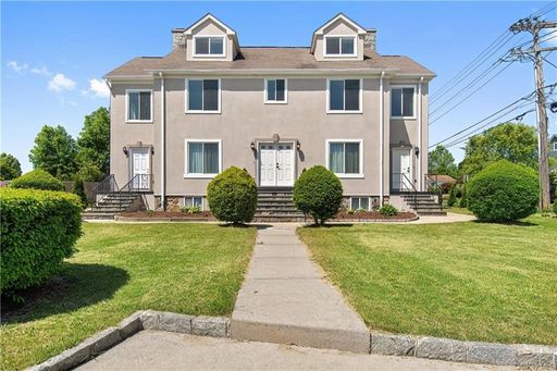 Image 1 of 29 for 120 Old Mamaroneck Road in Westchester, White Plains, NY, 10605