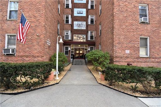 Image 1 of 17 for 2 Louisiana Avenue #1H in Westchester, Bronxville, NY, 10708