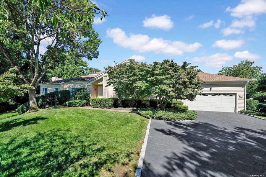 Image 1 of 32 for 468 Links Drive S #468 in Long Island, Roslyn, NY, 11576