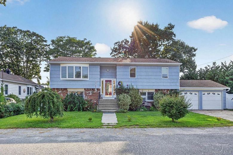 6 17th Street
