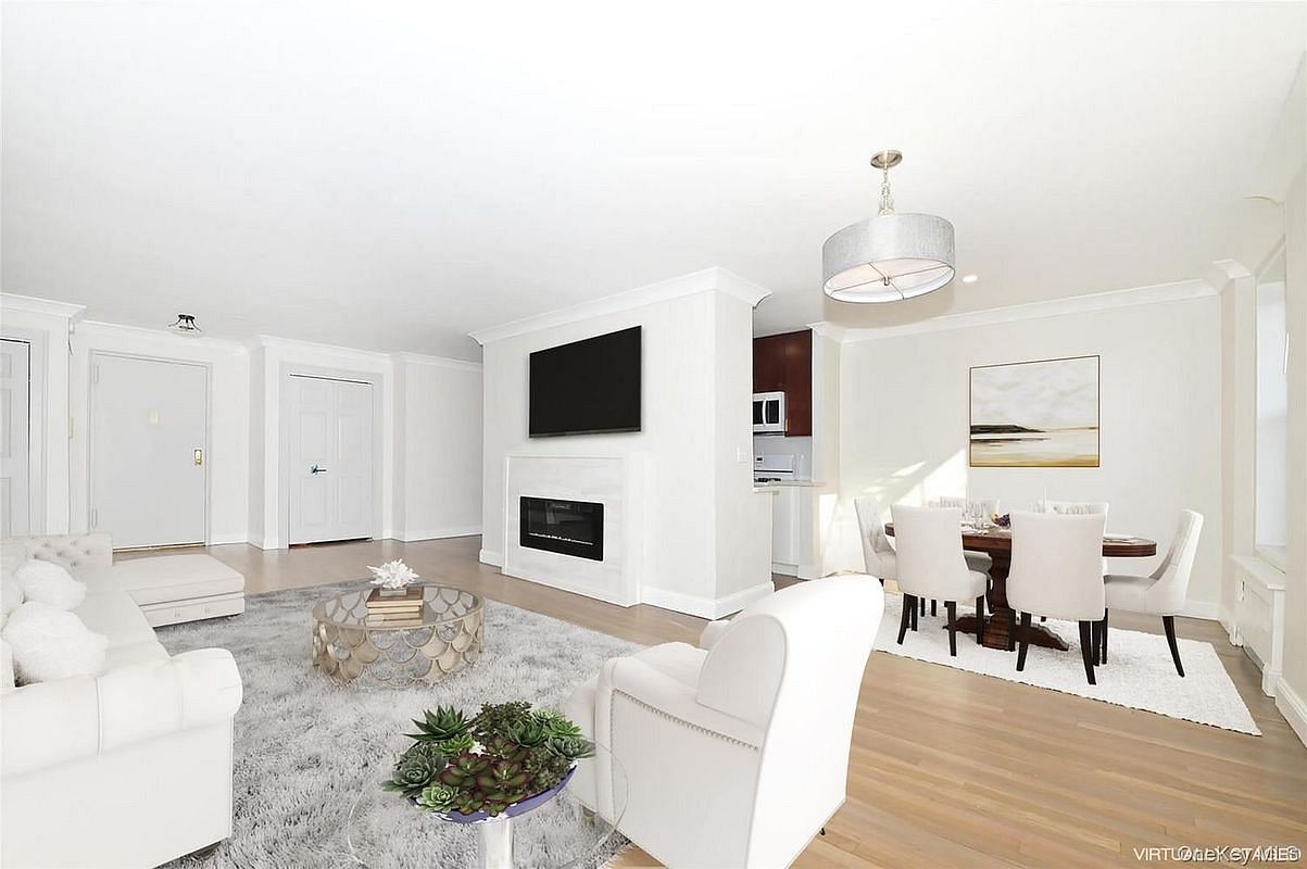 Image 1 of 15 for 6 Birchwood Court #4N in Long Island, Mineola, NY, 11501