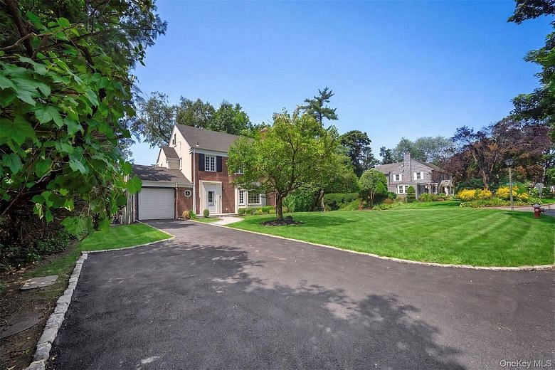 6 Brookbridge Road