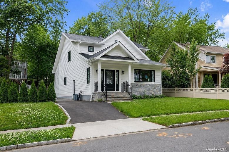 6 Burbury Lane