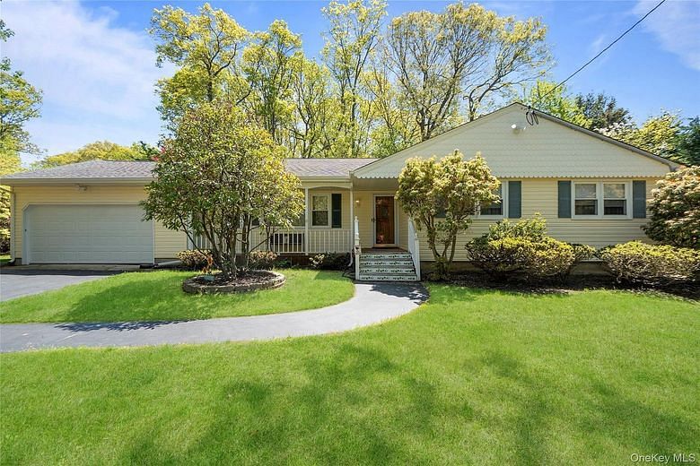6 Canterbury Court