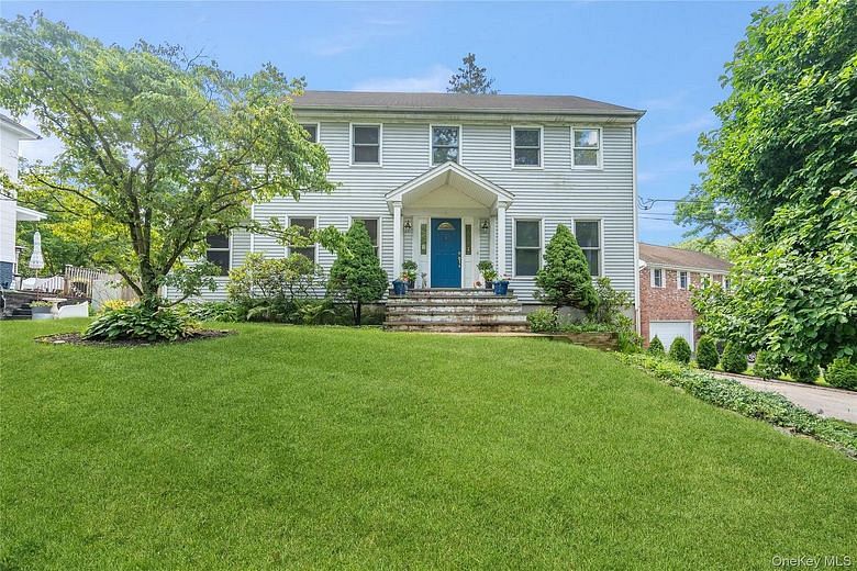 6 Cedar Avenue