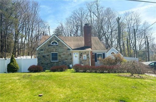 Image 1 of 36 for 6 Cedar Lane Terrace in Westchester, Ossining, NY, 10562