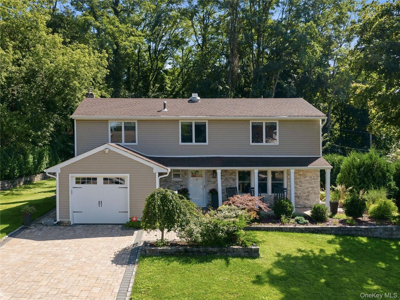 6 Daniel Drive