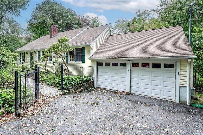 6 David Drive