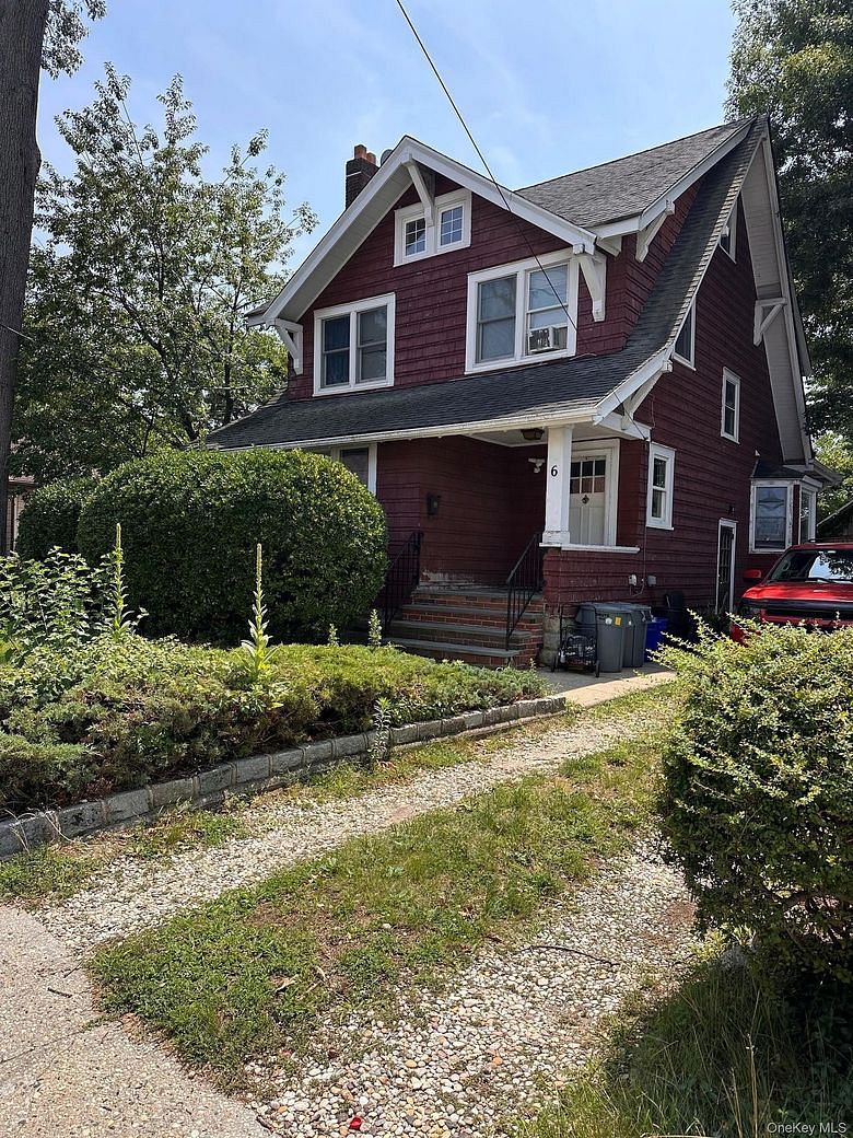 6 Forest Avenue