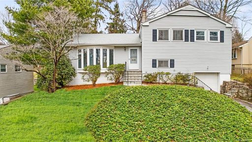 Image 1 of 29 for 6 Kenneth Road in Westchester, Greenburgh, NY, 10530