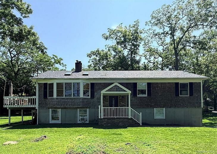 6 Pond View Drive