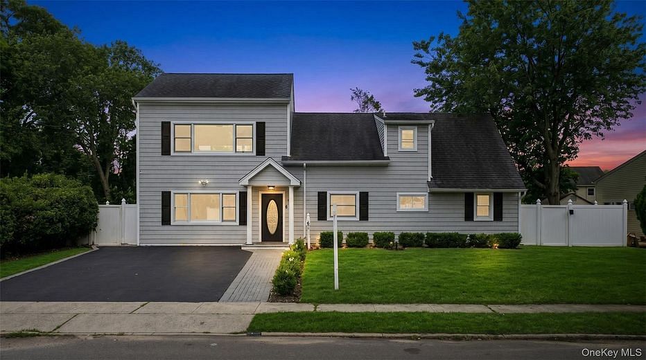 6 Regal Lane