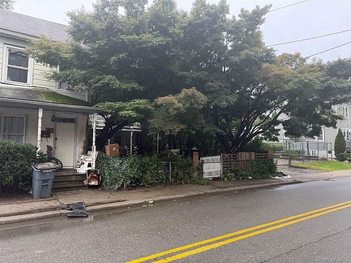 6 Snowden Avenue #4
