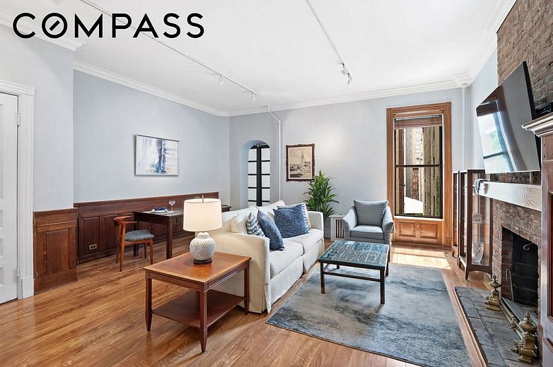 6 West 71st Street #3B