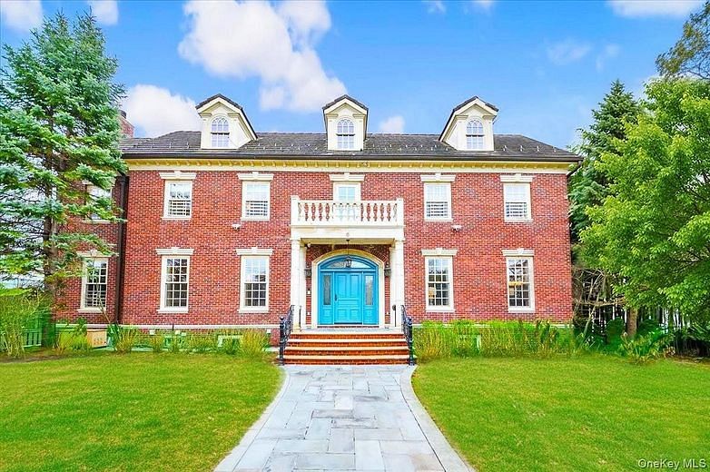 6 Westmoreland Place