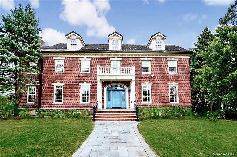 6 Westmoreland Place