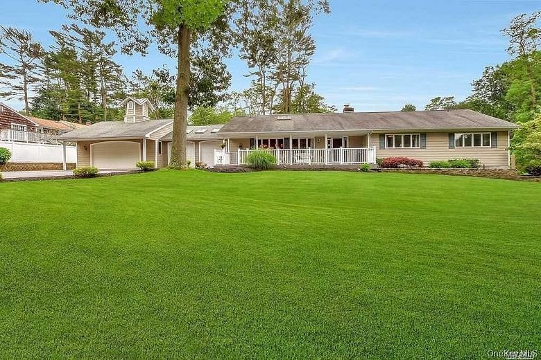 6 Winfield Drive