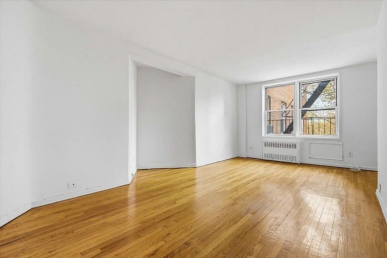 60-11 Broadway #4N