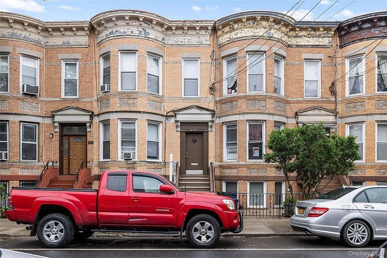 60-77 69th Avenue
