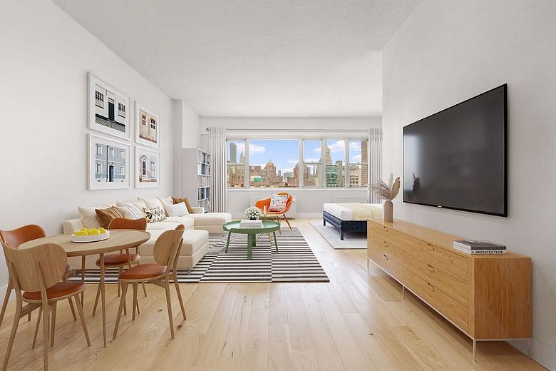 60 East 8th Street #18J