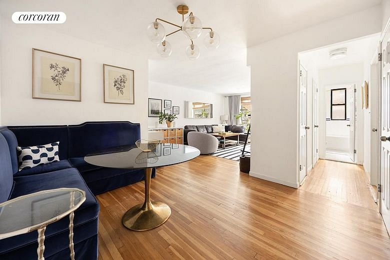 60 East 9th Street #325