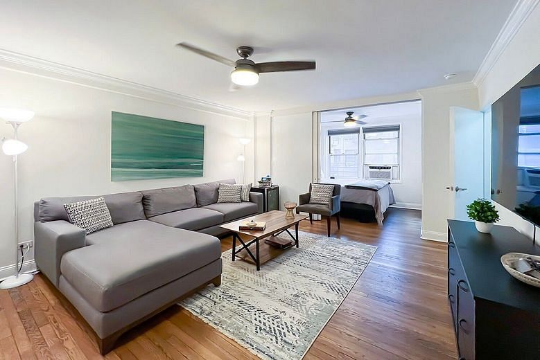 60 East 9th Street #441