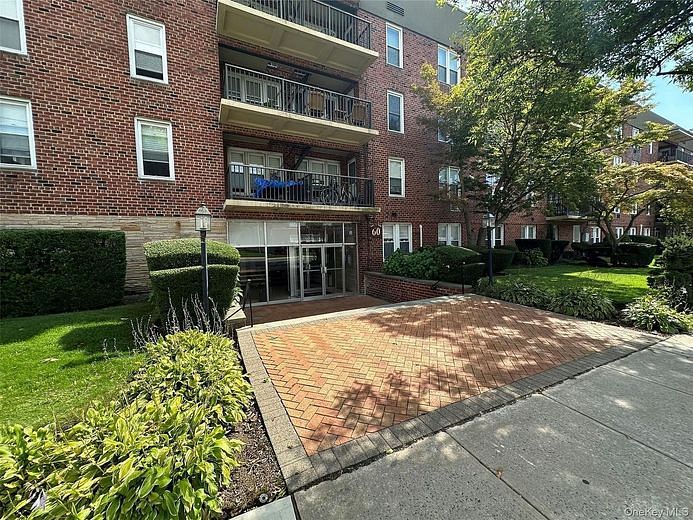 60 Hempstead Avenue #1O