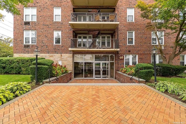 Image 1 of 5 for 60 Hempstead Avenue #3H in Long Island, Lynbrook, NY, 11563