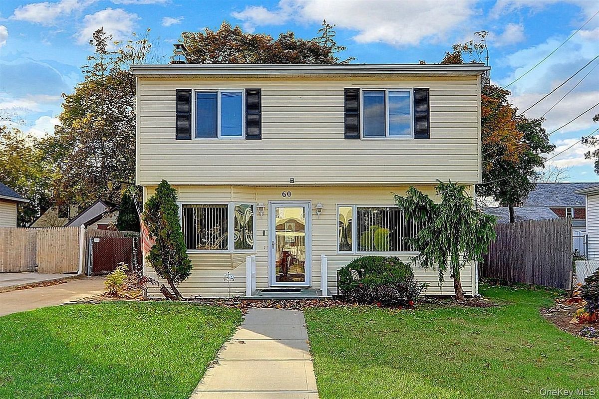 Image 1 of 28 for 60 Parsons Drive in Long Island, Hempstead, NY, 11550