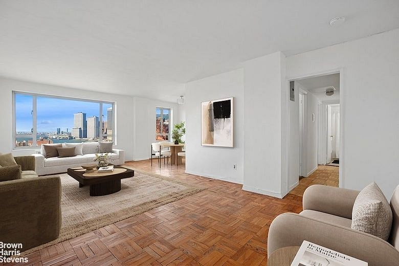 60 Remsen Street #10C