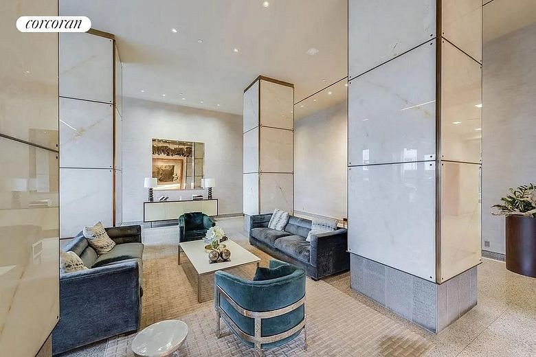 60 Riverside Boulevard #1806