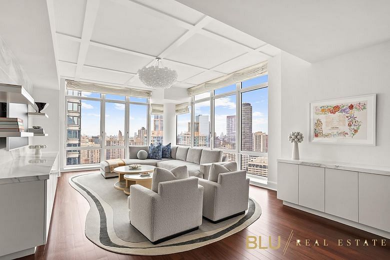 60 Riverside Boulevard #3501