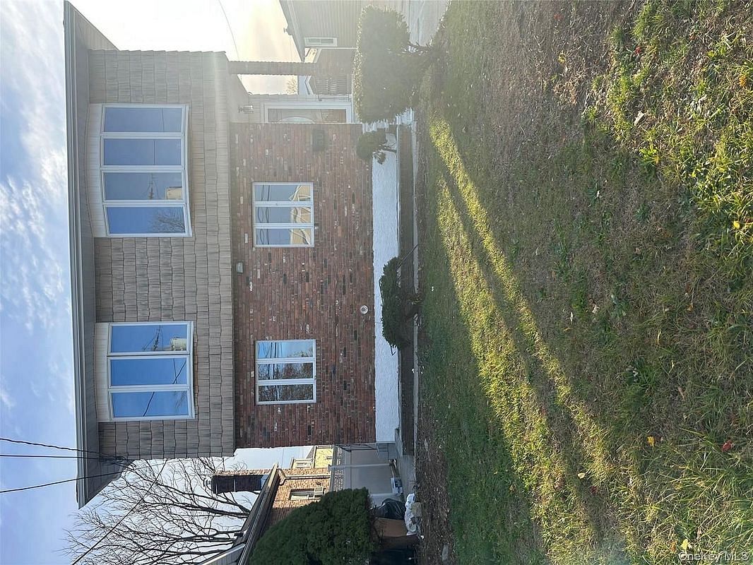 Image 1 of 7 for 60 Saint Johns Avenue in Long Island, Hempstead, NY, 11580