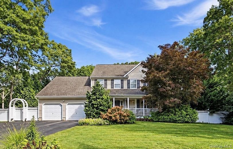 60 Scranton Avenue