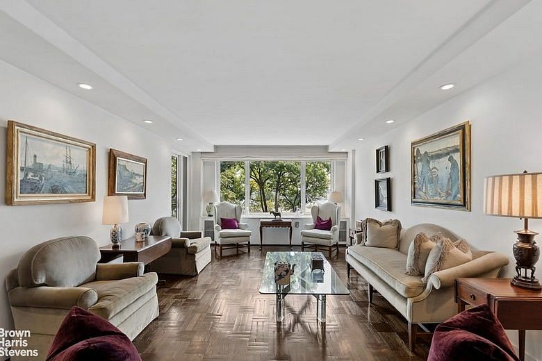 60 Sutton Place South #3DES