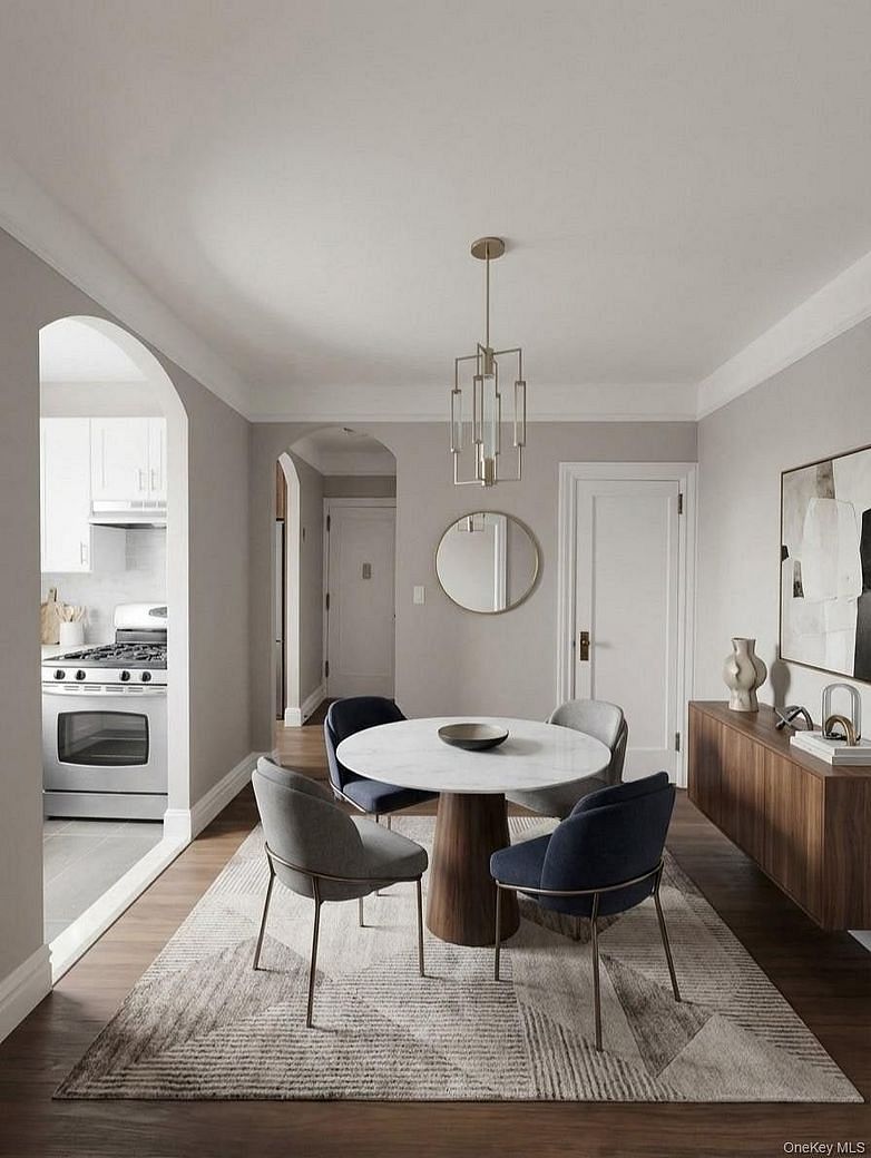 60 W Broad Street #1L