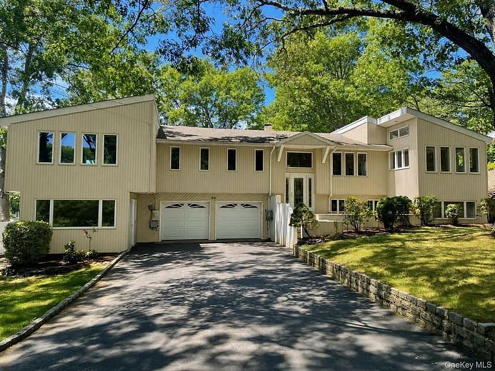 60 Winston Drive