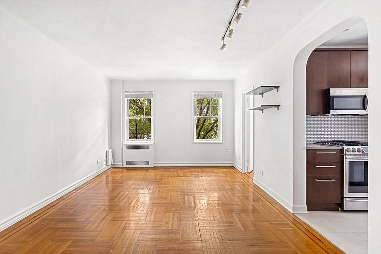 601 East 19th Street #3R