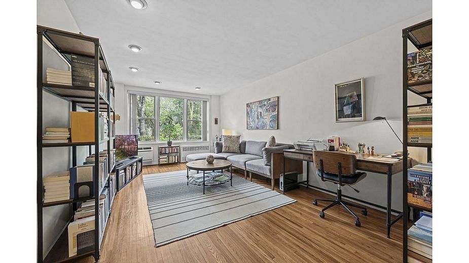 601 Kappock Street #2F