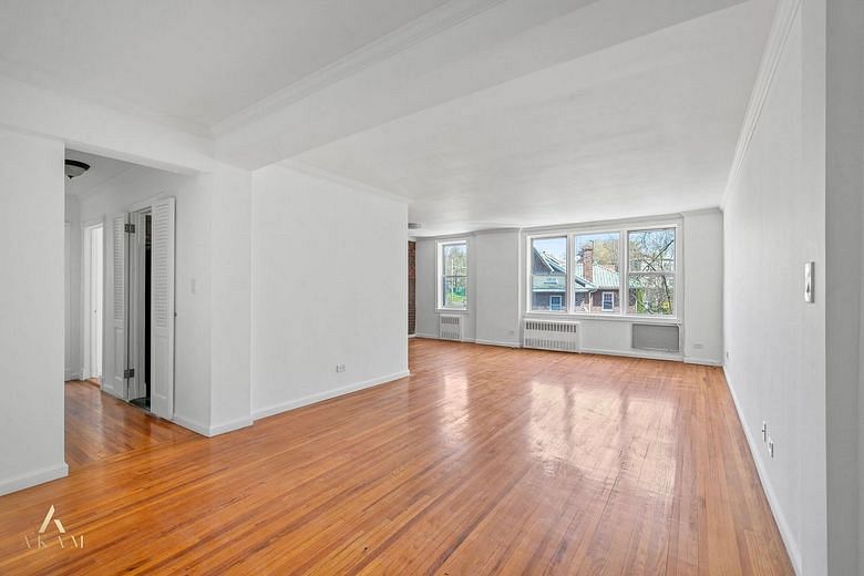 601 Kappock Street #4E