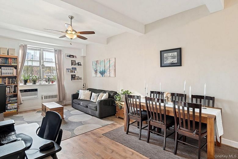 601 Kappock Street #LA