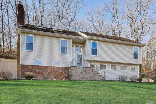 Image 1 of 23 for 231 Burrs Lane in Long Island, Dix Hills, NY, 11746